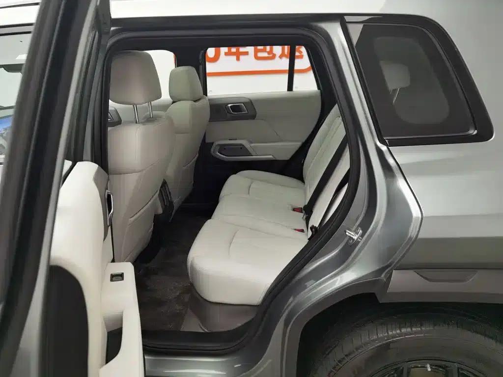 Titanium 3 2025 Model 501KM Rear-Wheel Drive Pro — миниатюра 15