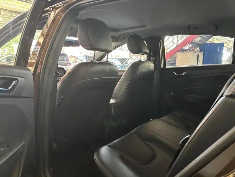 Chery Arrizo 5 2016 1.5L CVT Premium Edition — миниатюра 12