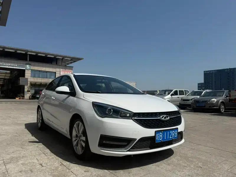 Chery Arrizo 5 2016 1.5L CVT Premium Edition — миниатюра 3