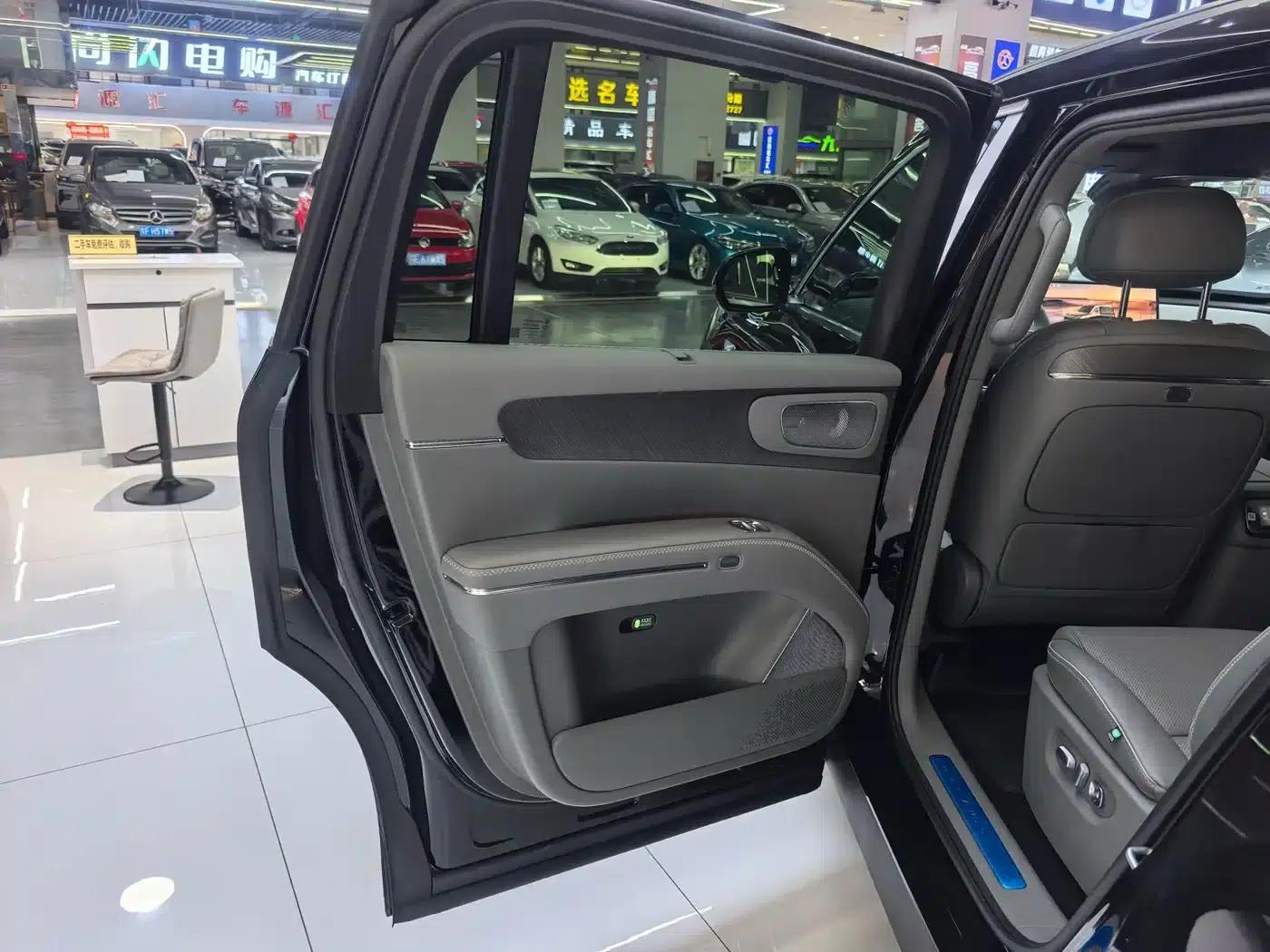 Leapmotor D19 2026 Pure Electric 620 Smart Edition (Six Seats) — миниатюра 14
