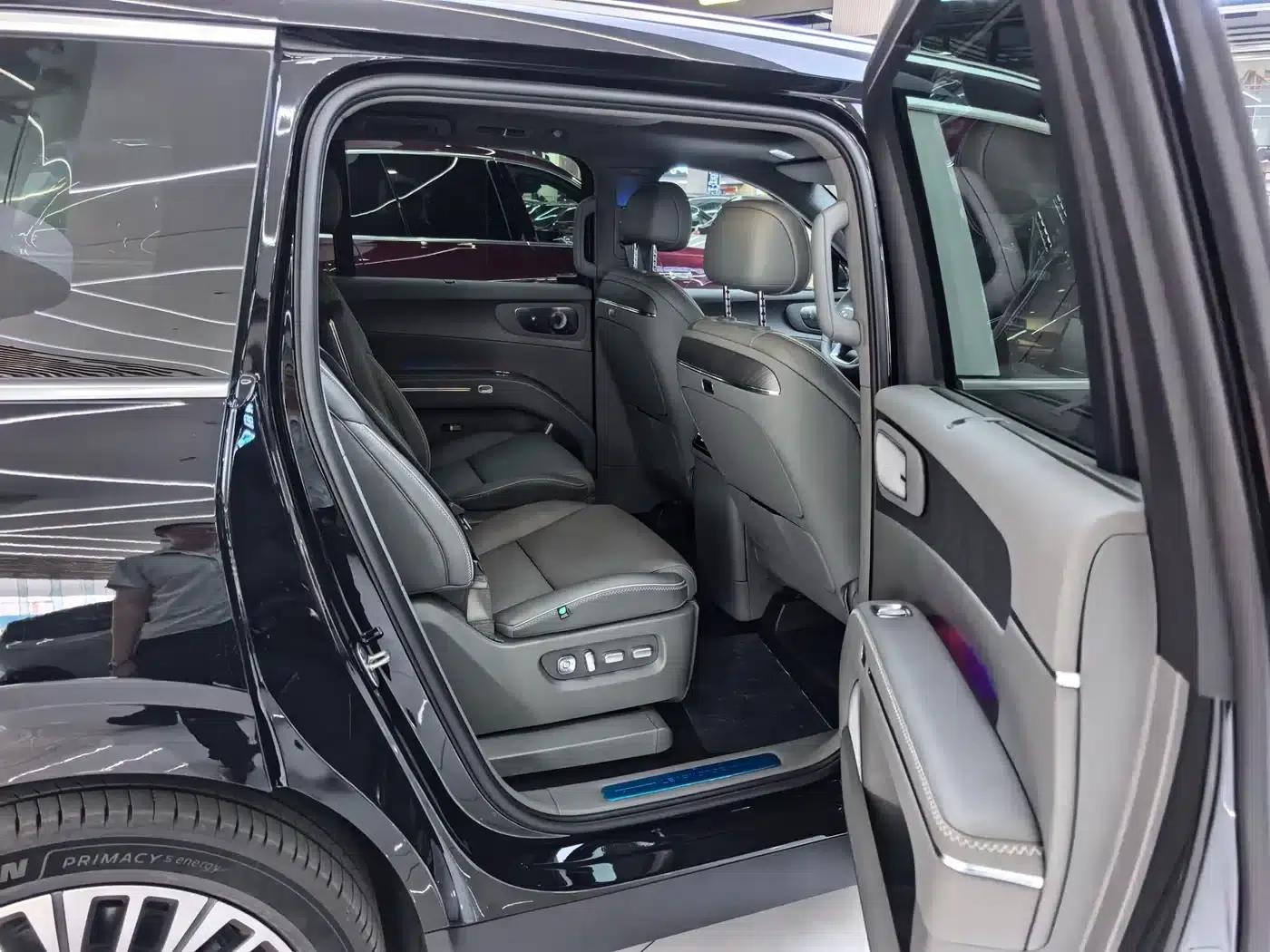 Leapmotor D19 2026 Pure Electric 620 Smart Edition (Six Seats) — миниатюра 20