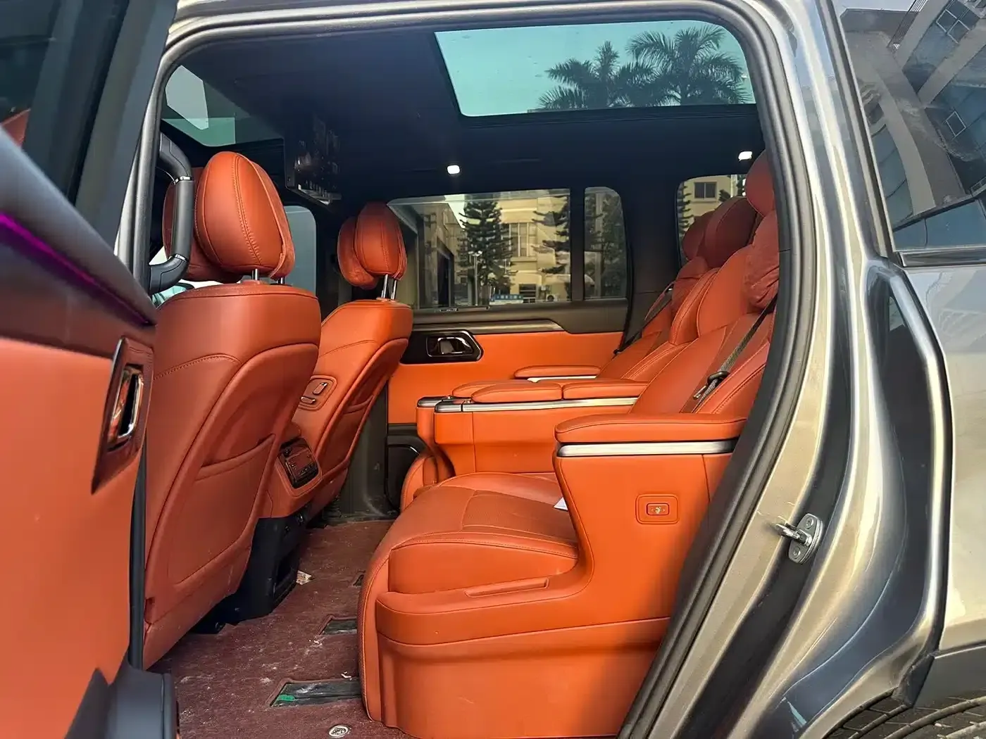 Extreme Stone 01 2023 Premium 6-Seater Edition — миниатюра 4