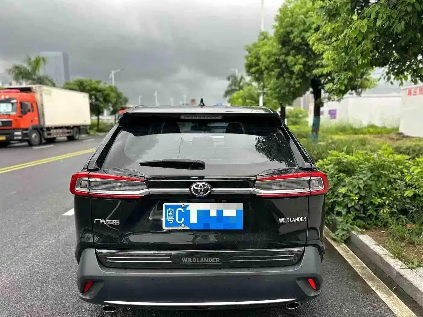 2023 Toyota Highlander 2.0L CVT 2WD Urban Edition — миниатюра 5