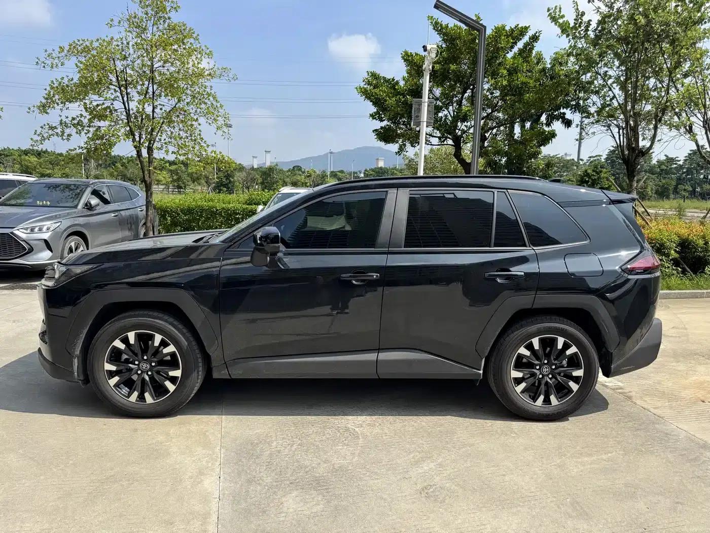 Highlander 2026 2.0L Intelligent Hybrid PRO — миниатюра 3