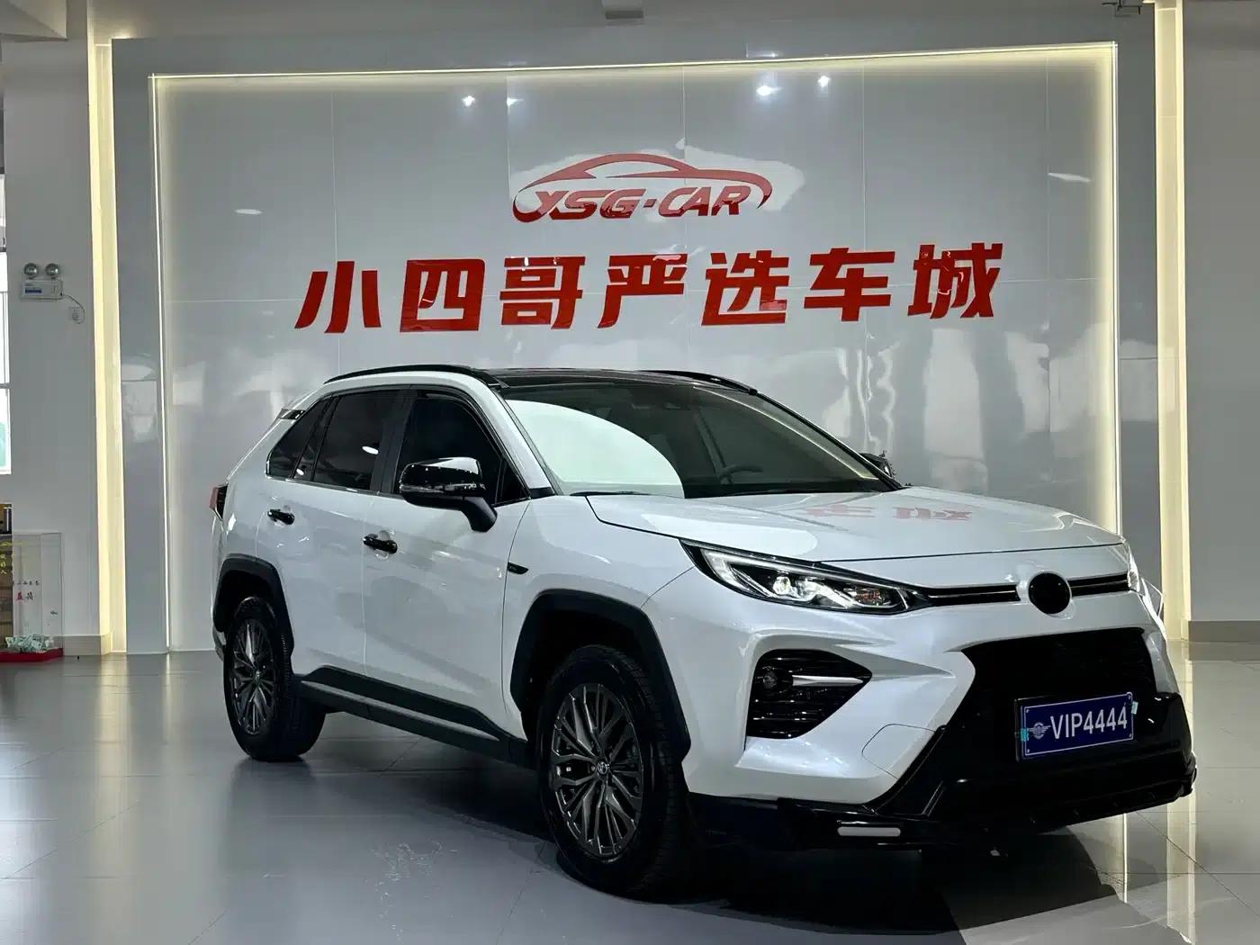 Highlander 2023 2.0L CVT 2WD Luxury PLUS Edition — миниатюра 3