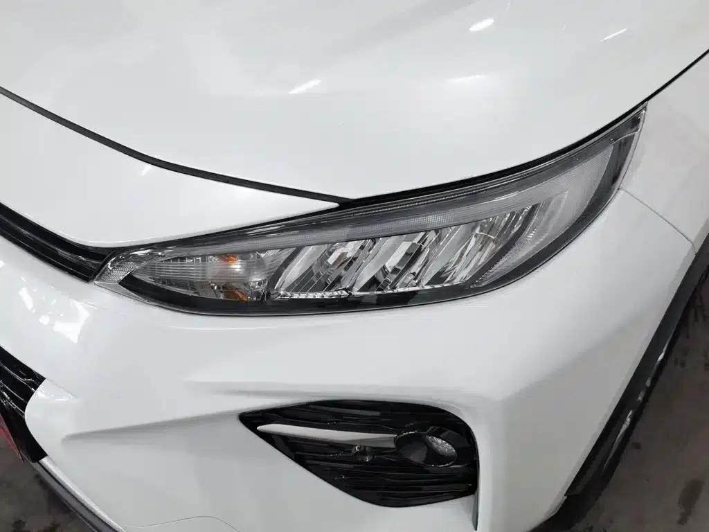 2022 Toyota RAV4 2.0L CVT 2WD Luxury Edition — миниатюра 7