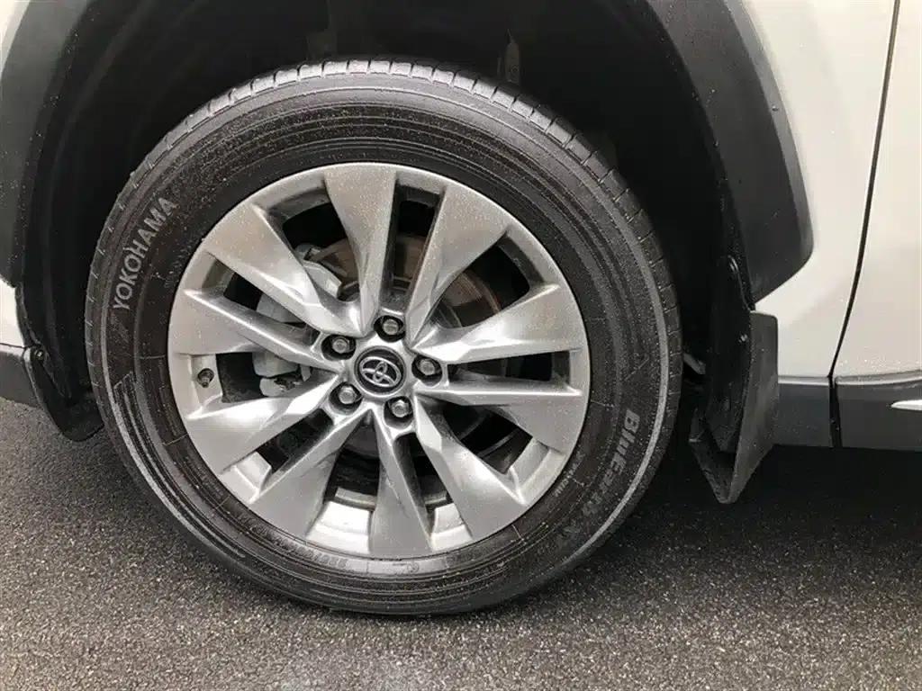 2023 Toyota Highlander 2.0L CVT 2WD Urban Edition — миниатюра 15