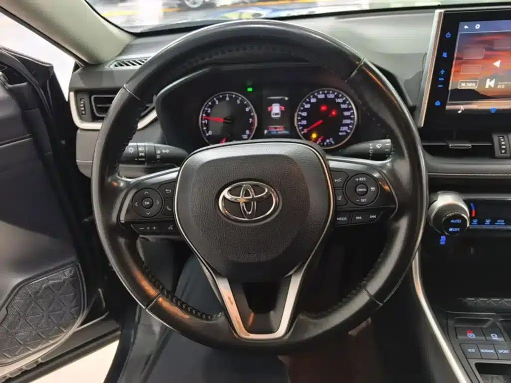 Highlander 2022 2.0L CVT 2WD Luxury PLUS Edition — миниатюра 11