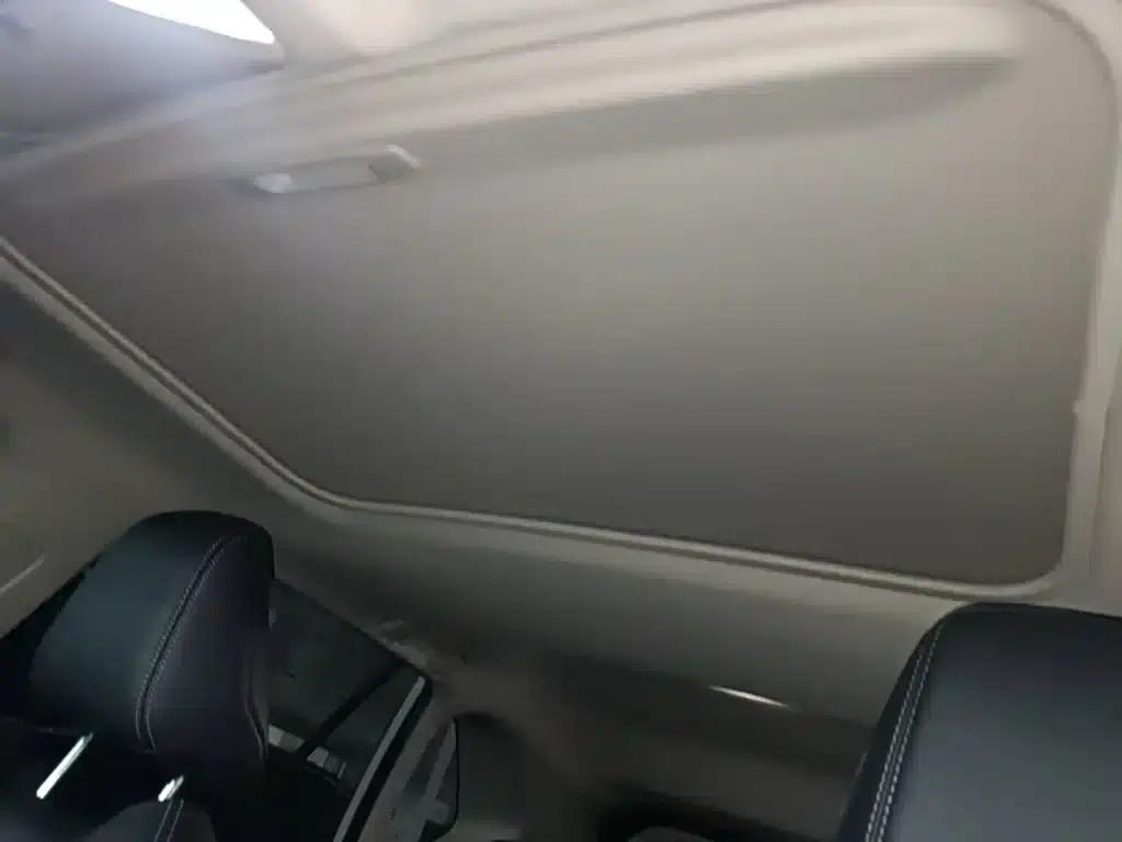 2023 Toyota Highlander 2.0L CVT 2WD Urban Edition — миниатюра 14