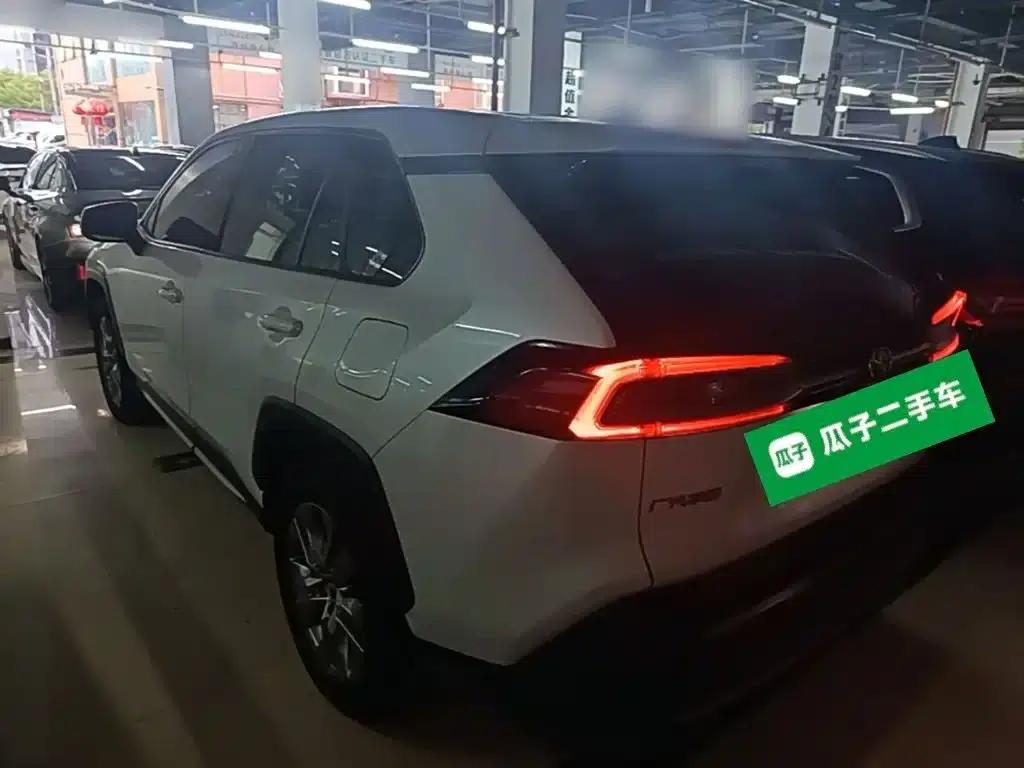 2023 Toyota Highlander 2.0L CVT 2WD Urban Edition — миниатюра 23