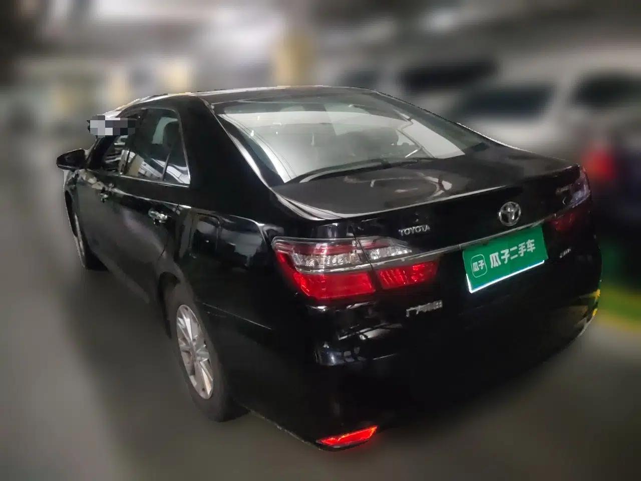 Toyota Camry 2015 2.0G Premier Edition — миниатюра 4