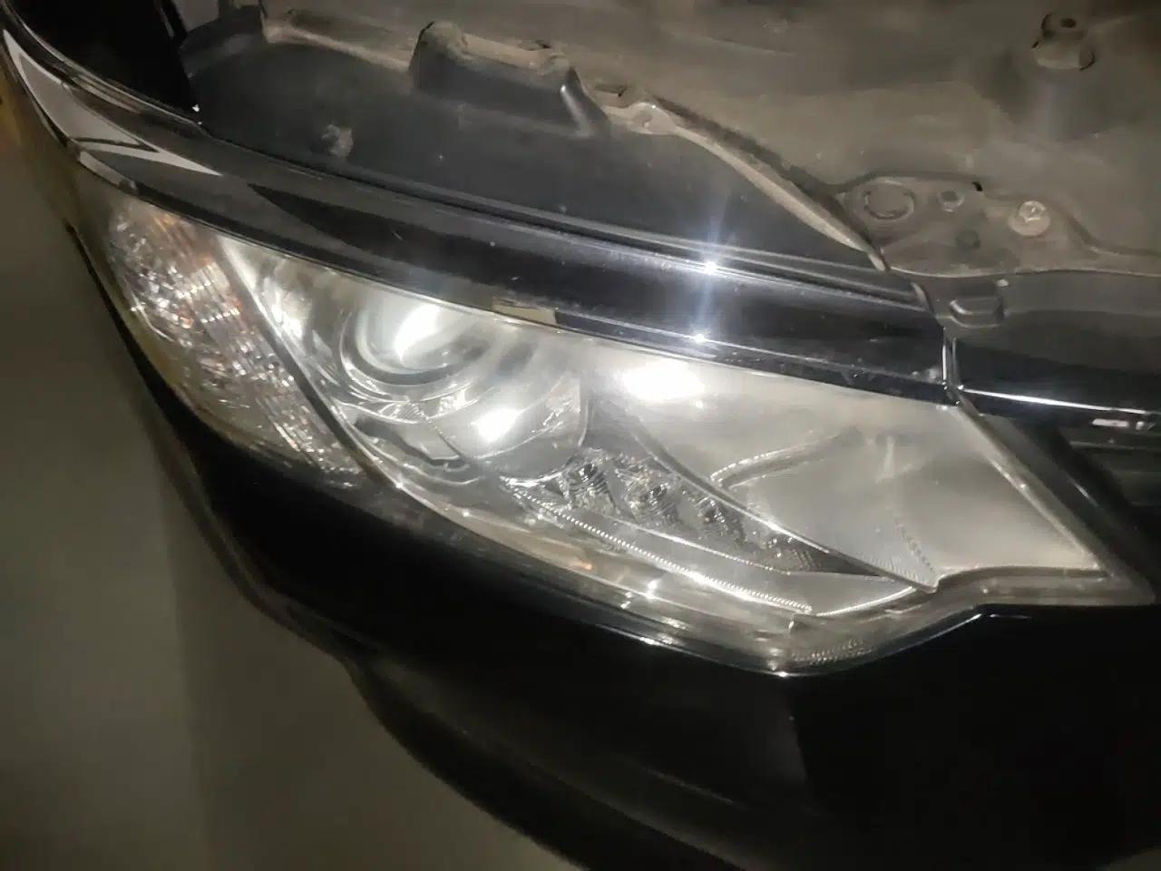 Toyota Camry 2015 2.0G Premier Edition — миниатюра 7