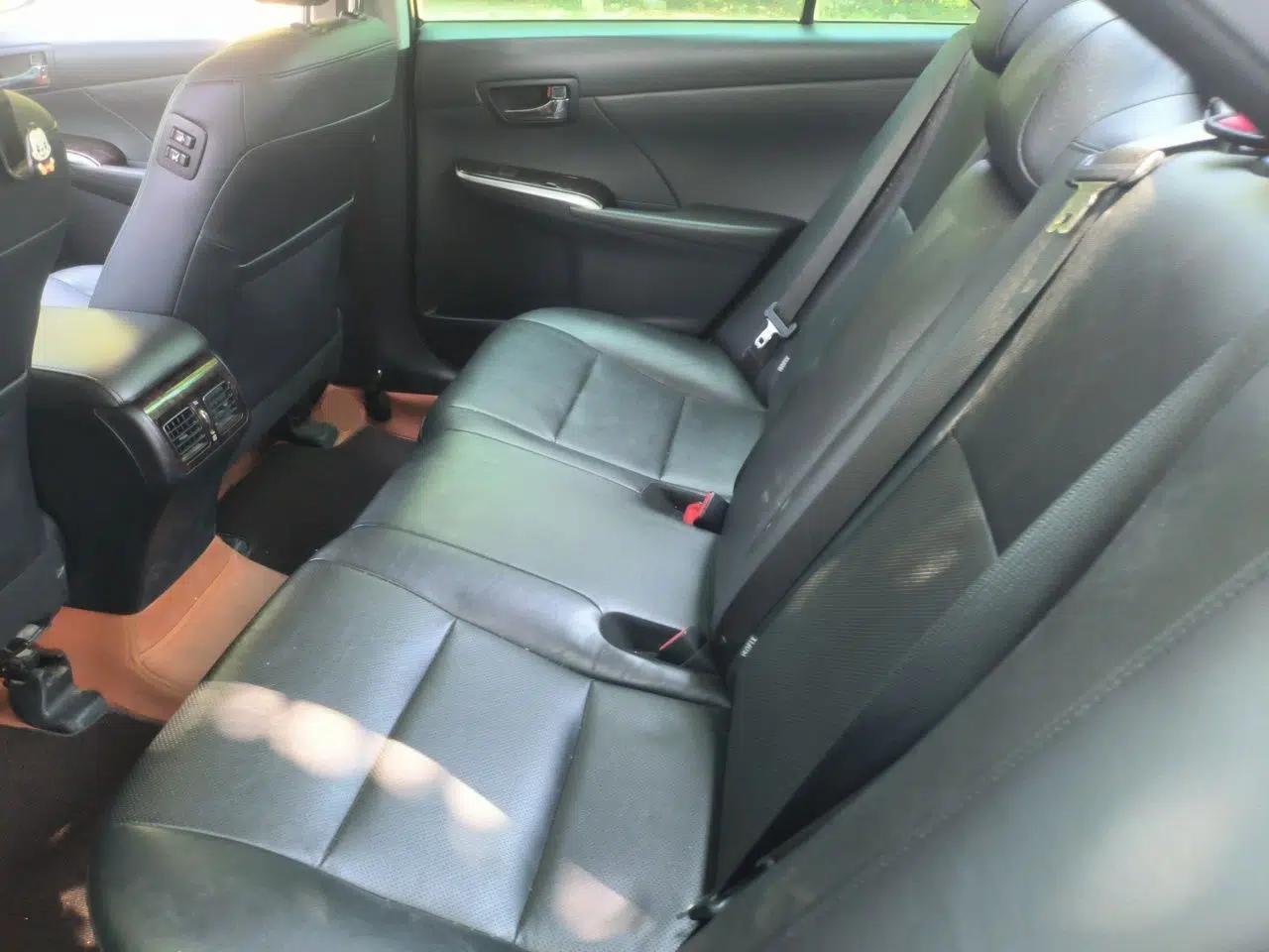 Toyota Camry 2015 2.0G Premier Edition — миниатюра 17