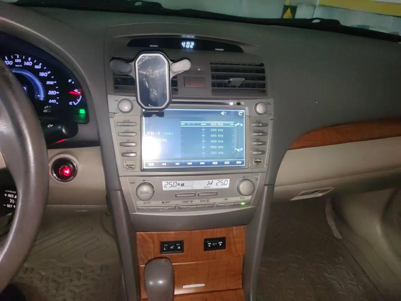 Toyota Camry 2010 200G Classic Edition — миниатюра 13