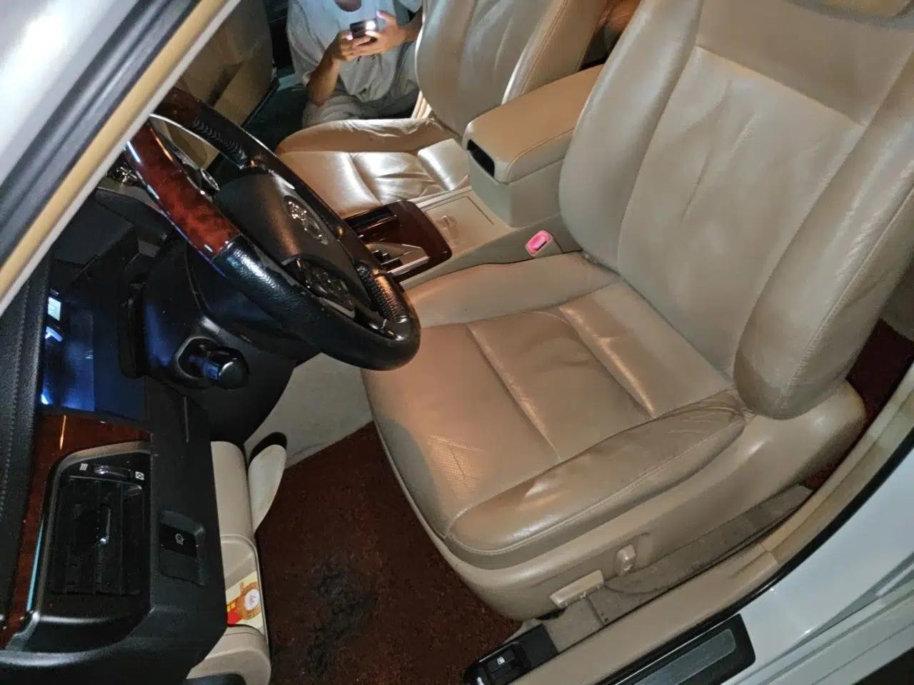 Toyota Camry 2012 2.5G Luxury Navigation Edition — миниатюра 15