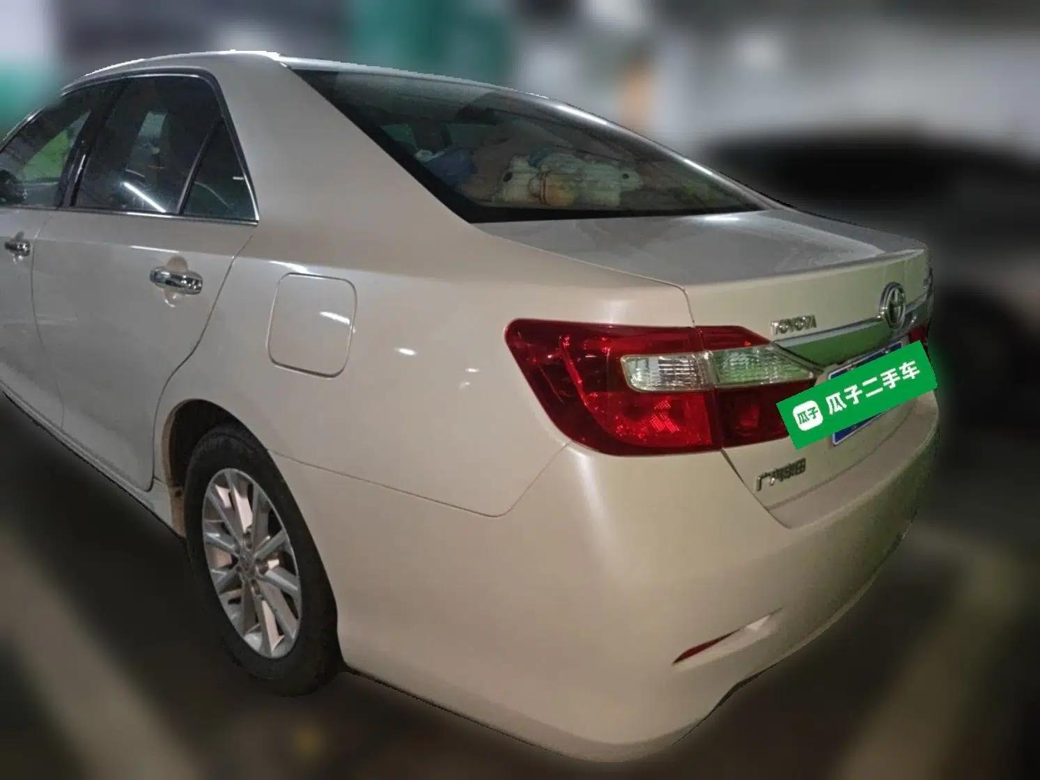 Toyota Camry 2012 2.5G Luxury Navigation Edition — миниатюра 4