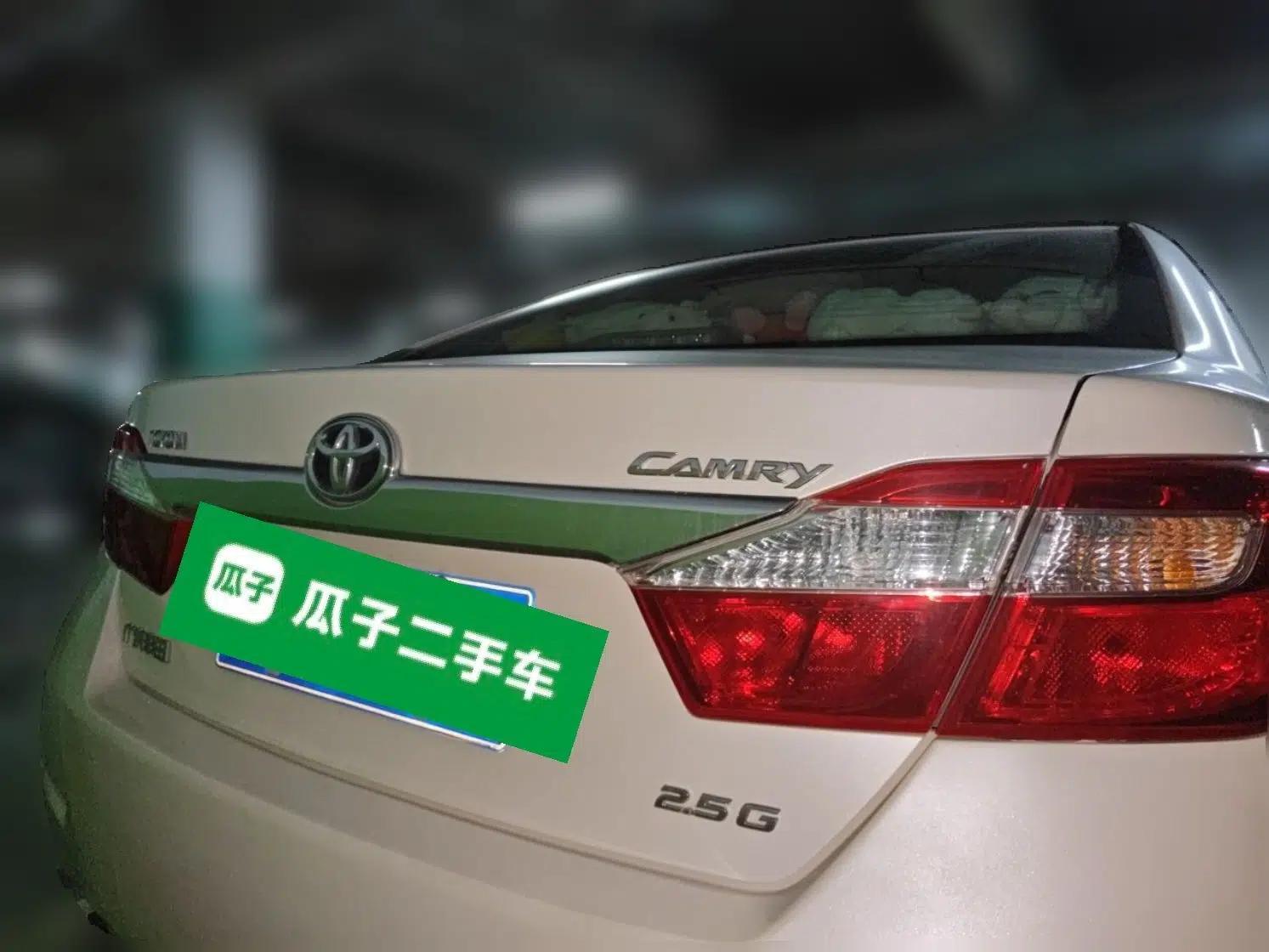 Toyota Camry 2012 2.5G Luxury Navigation Edition — миниатюра 5
