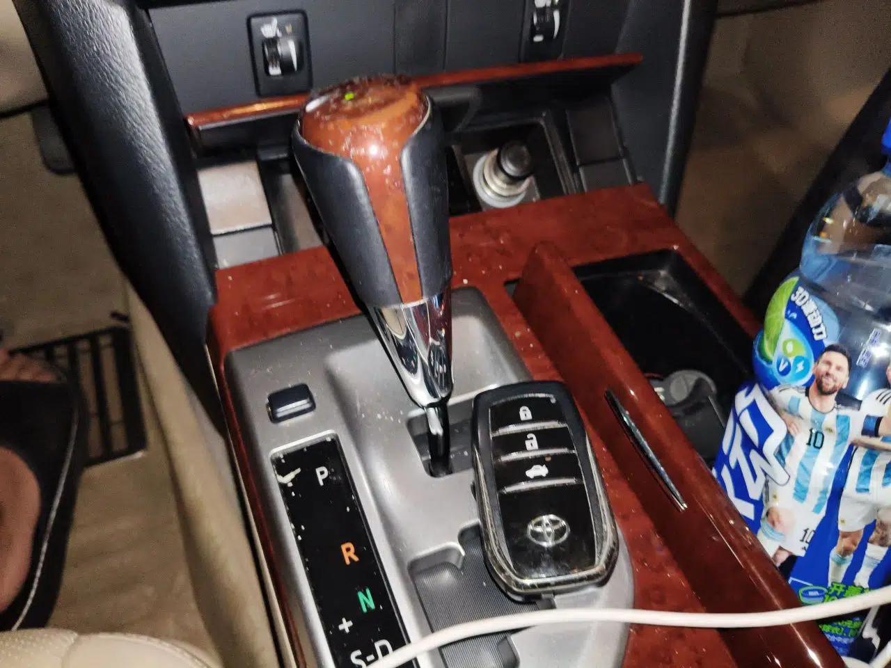 Toyota Camry 2012 2.5G Luxury Edition — миниатюра 14