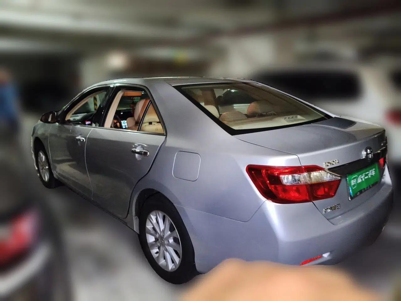 Toyota Camry 2012 2.5G Luxury Edition — миниатюра 4