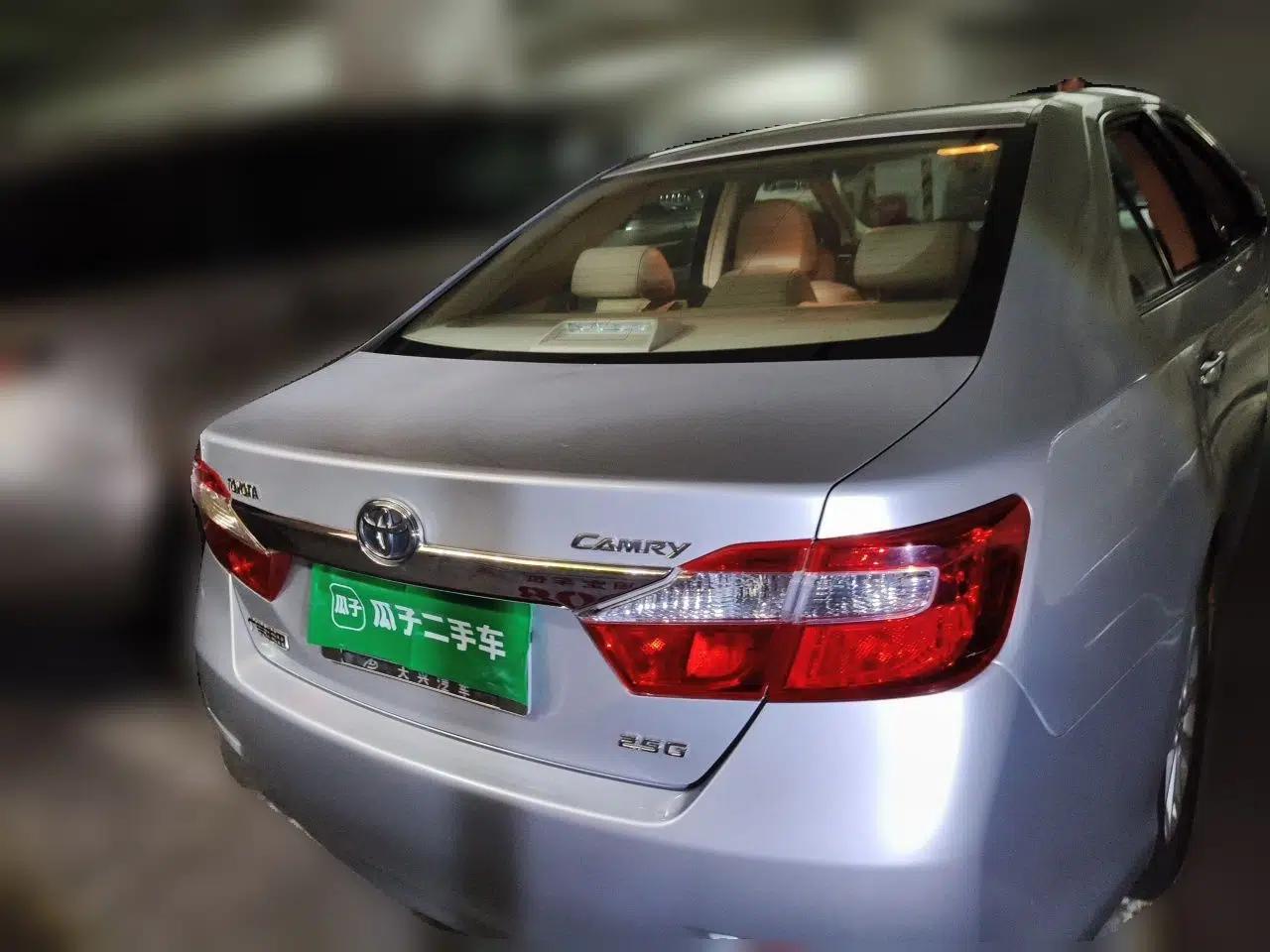 Toyota Camry 2012 2.5G Luxury Edition — миниатюра 5