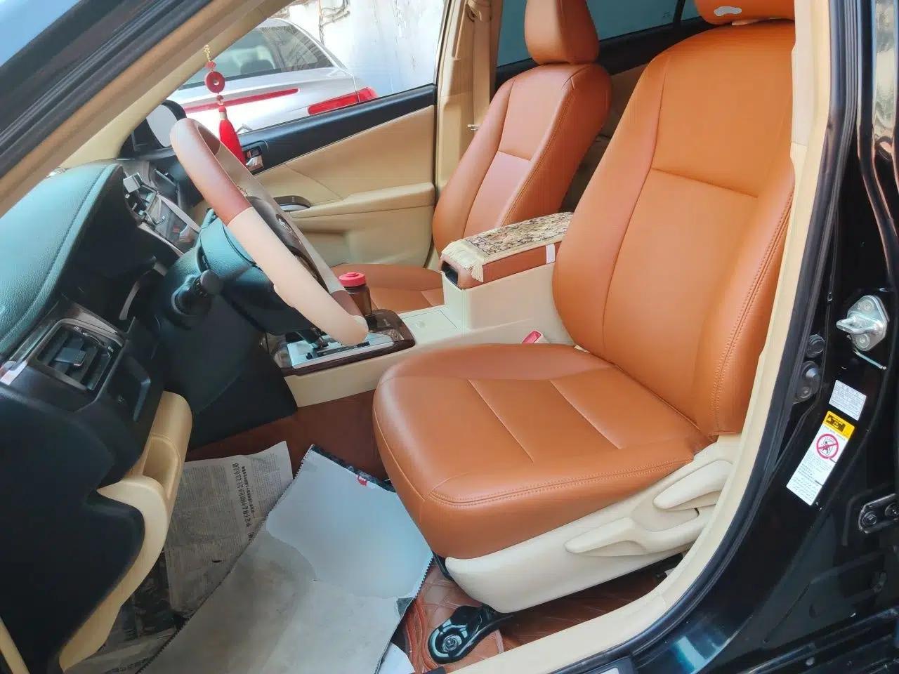 Toyota Camry 2015 2.0E Elite Edition — миниатюра 15