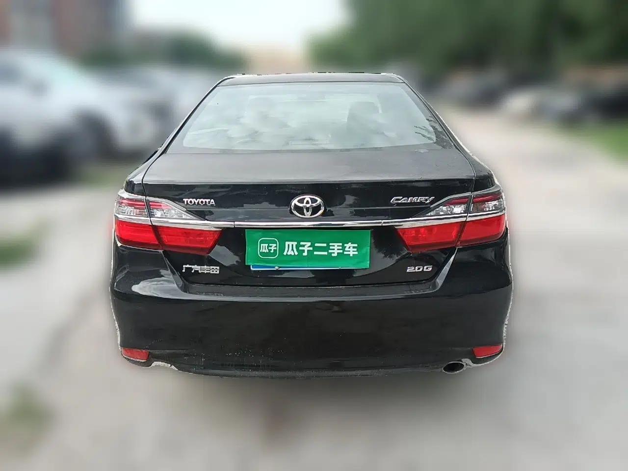 Toyota Camry 2015 2.0G Premier Edition — миниатюра 5