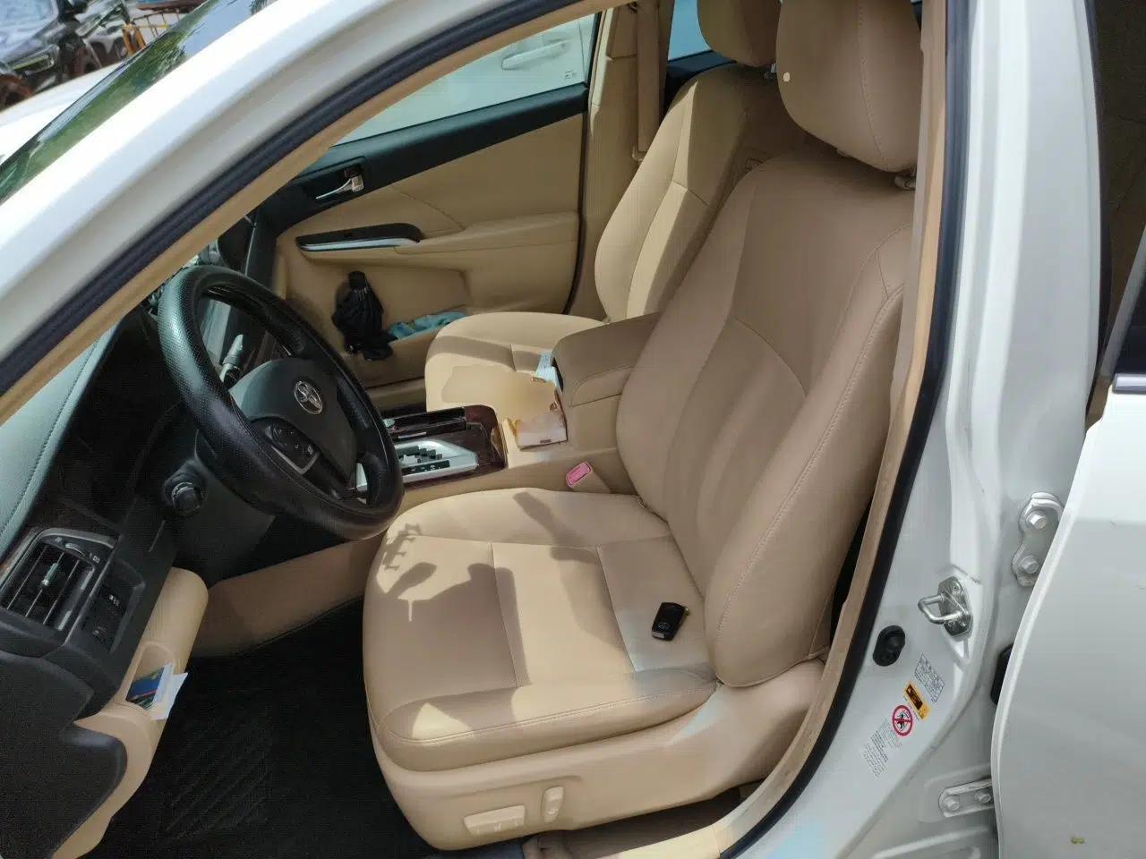 Toyota Camry 2016 2.0G 10th Anniversary Leading Edition — миниатюра 15