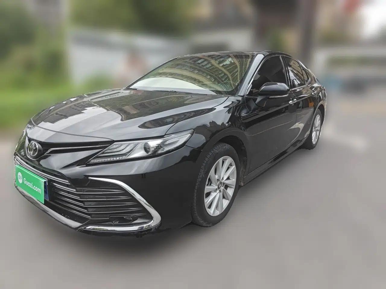 Toyota Camry 2021 2.0G Luxury Edition — миниатюра 1