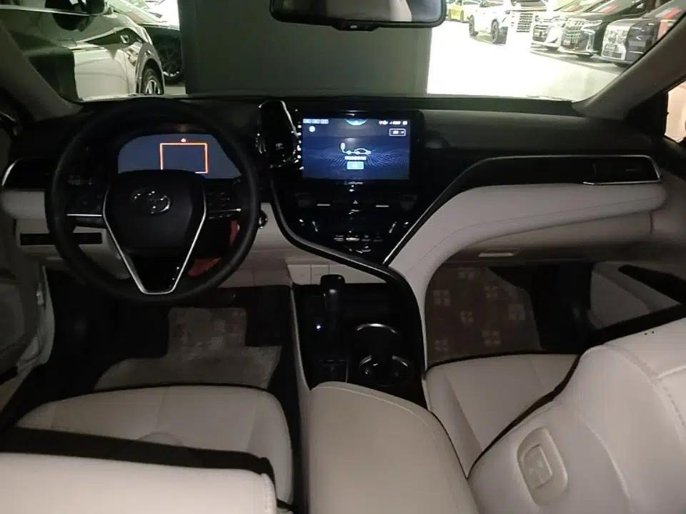 Toyota Camry 2021 2.5G Luxury Edition — миниатюра 17