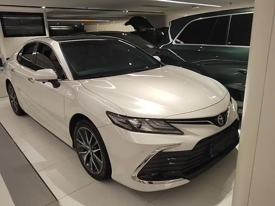 Toyota Camry 2021 2.5G Luxury Edition — миниатюра 3