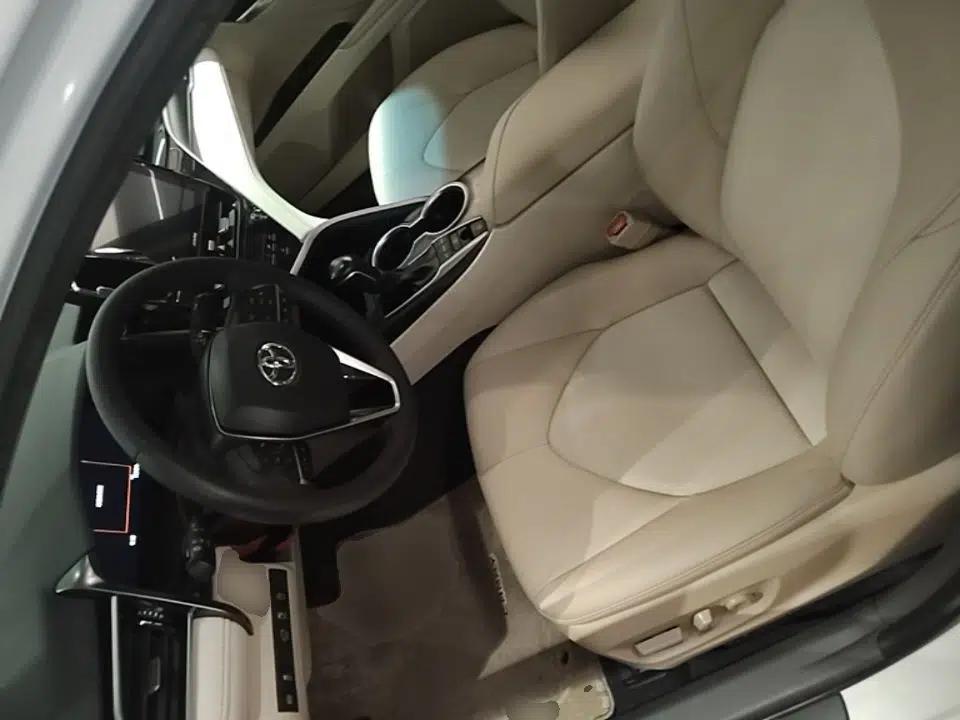 Toyota Camry 2021 2.5G Luxury Edition — миниатюра 22