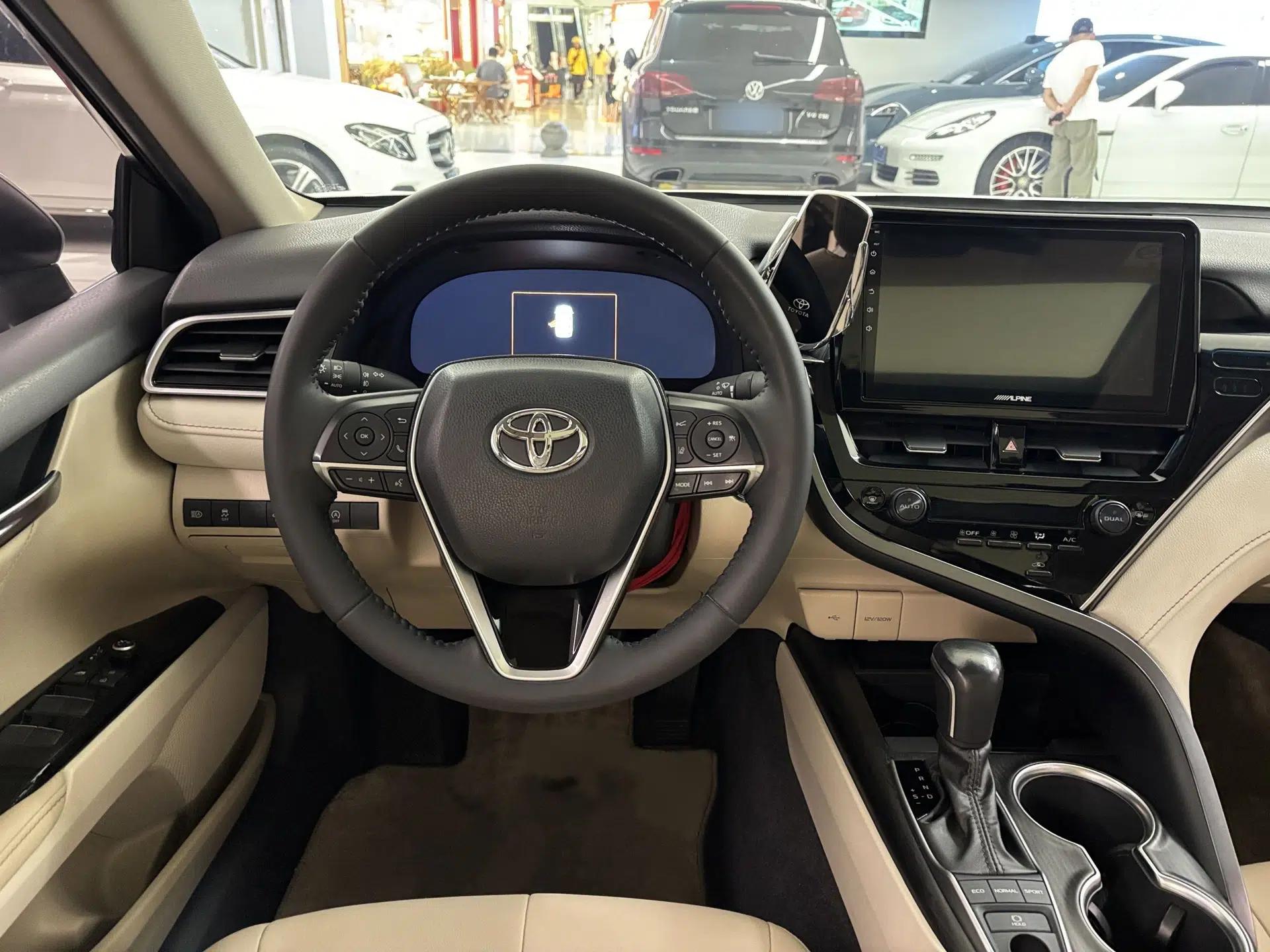 Toyota Camry 2021 2.5G Luxury Edition — миниатюра 30