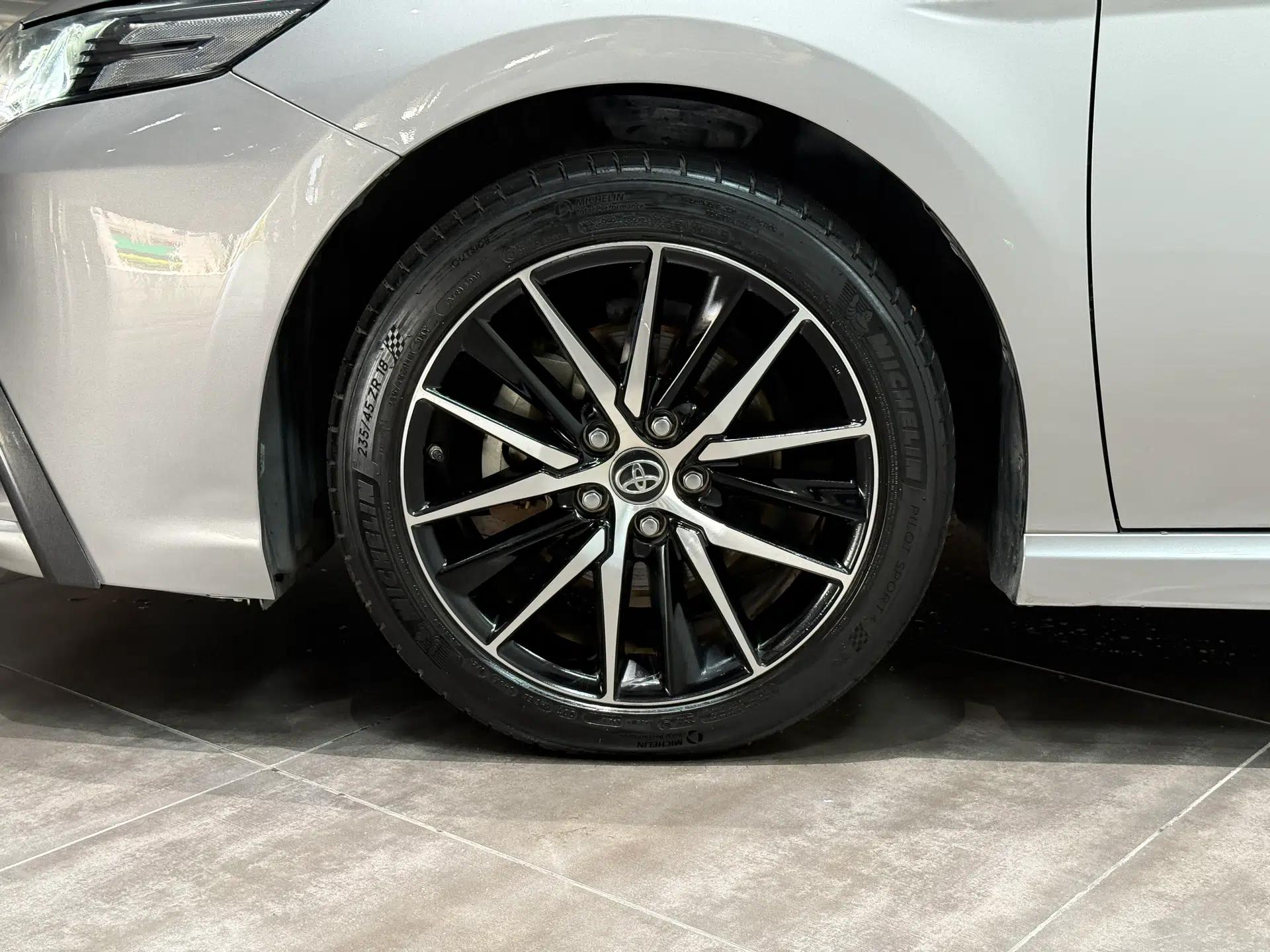 Toyota Camry 2021 Dual-Motor 2.5HS Fēngshàng Edition — миниатюра 17