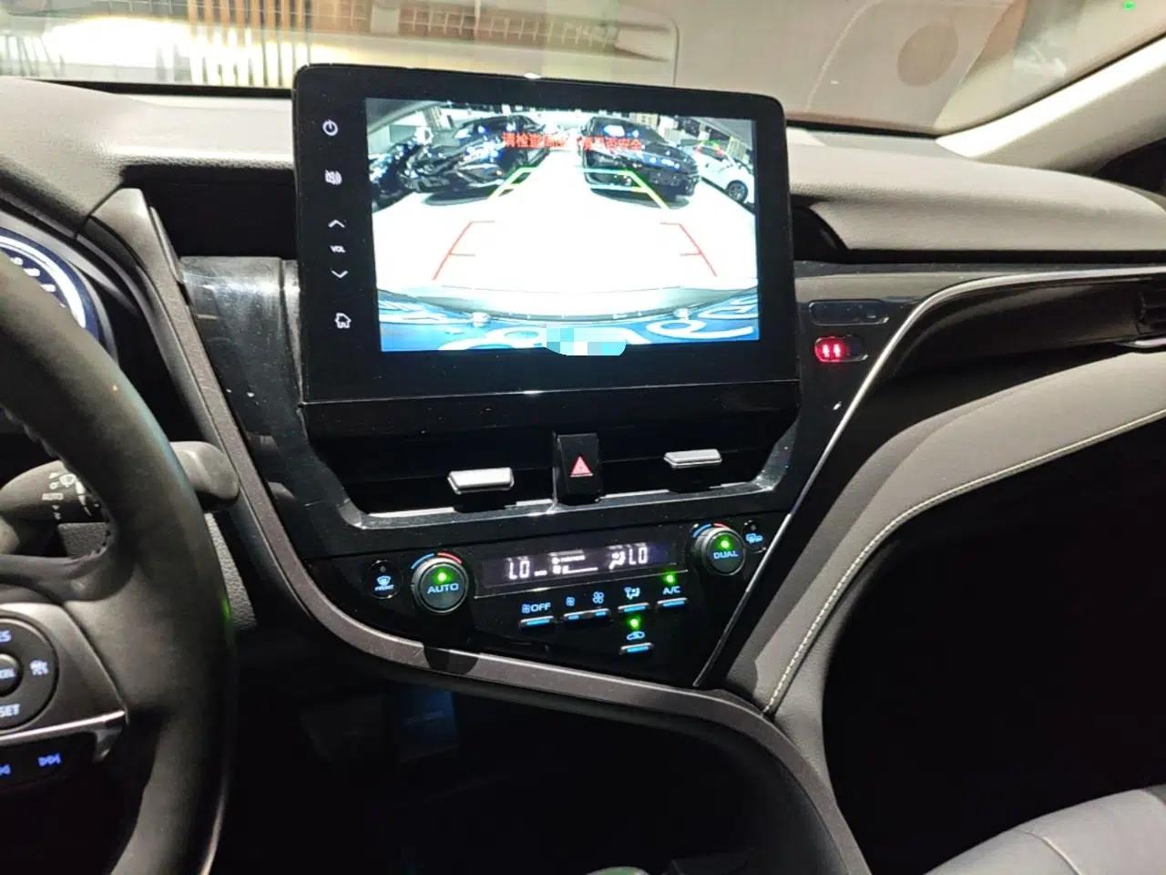 Toyota Camry 2021 Dual-Motor 2.5HS Fēngshàng Edition — миниатюра 22
