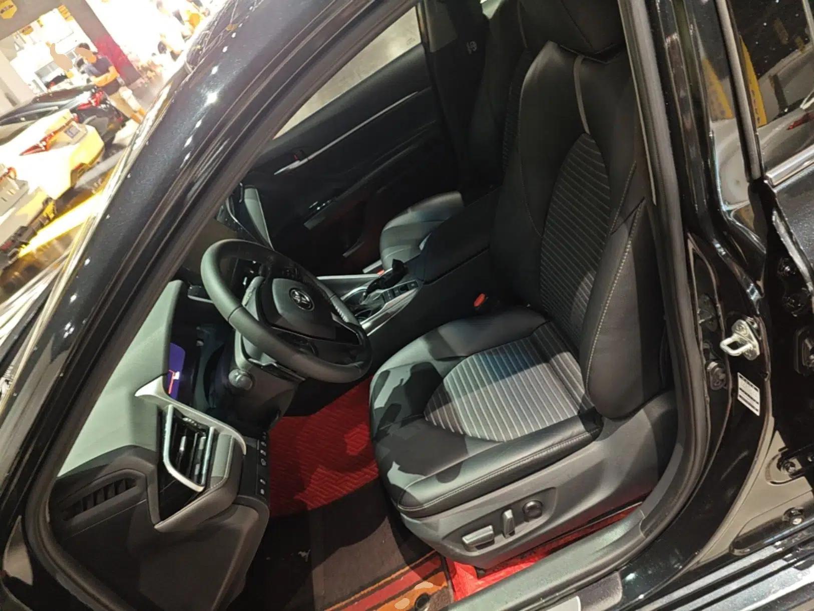 Toyota Camry 2022 2.5S Knight Edition — миниатюра 17