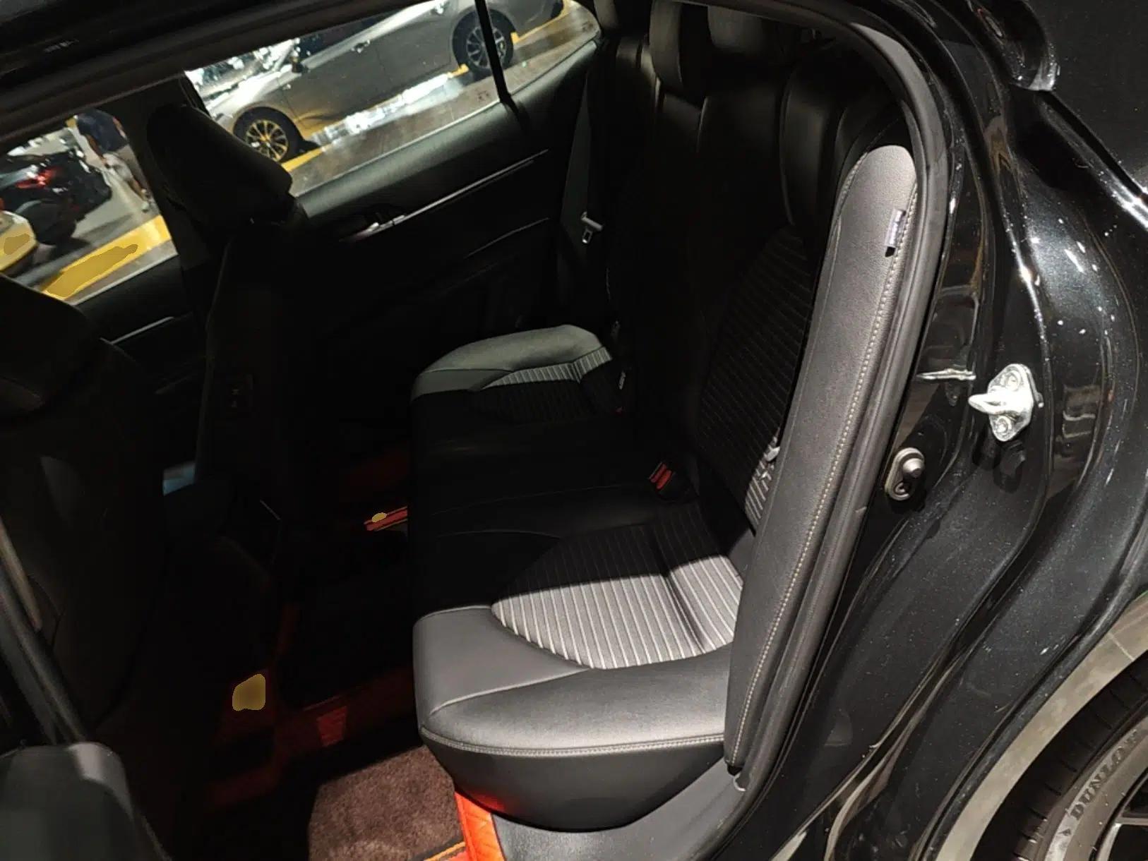Toyota Camry 2022 2.5S Knight Edition — миниатюра 20