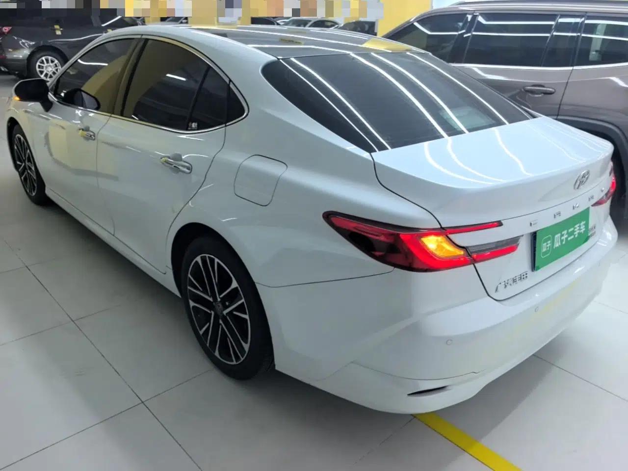 Toyota Camry 2024 Dual-Motor 2.0 HG Premium Edition — миниатюра 4