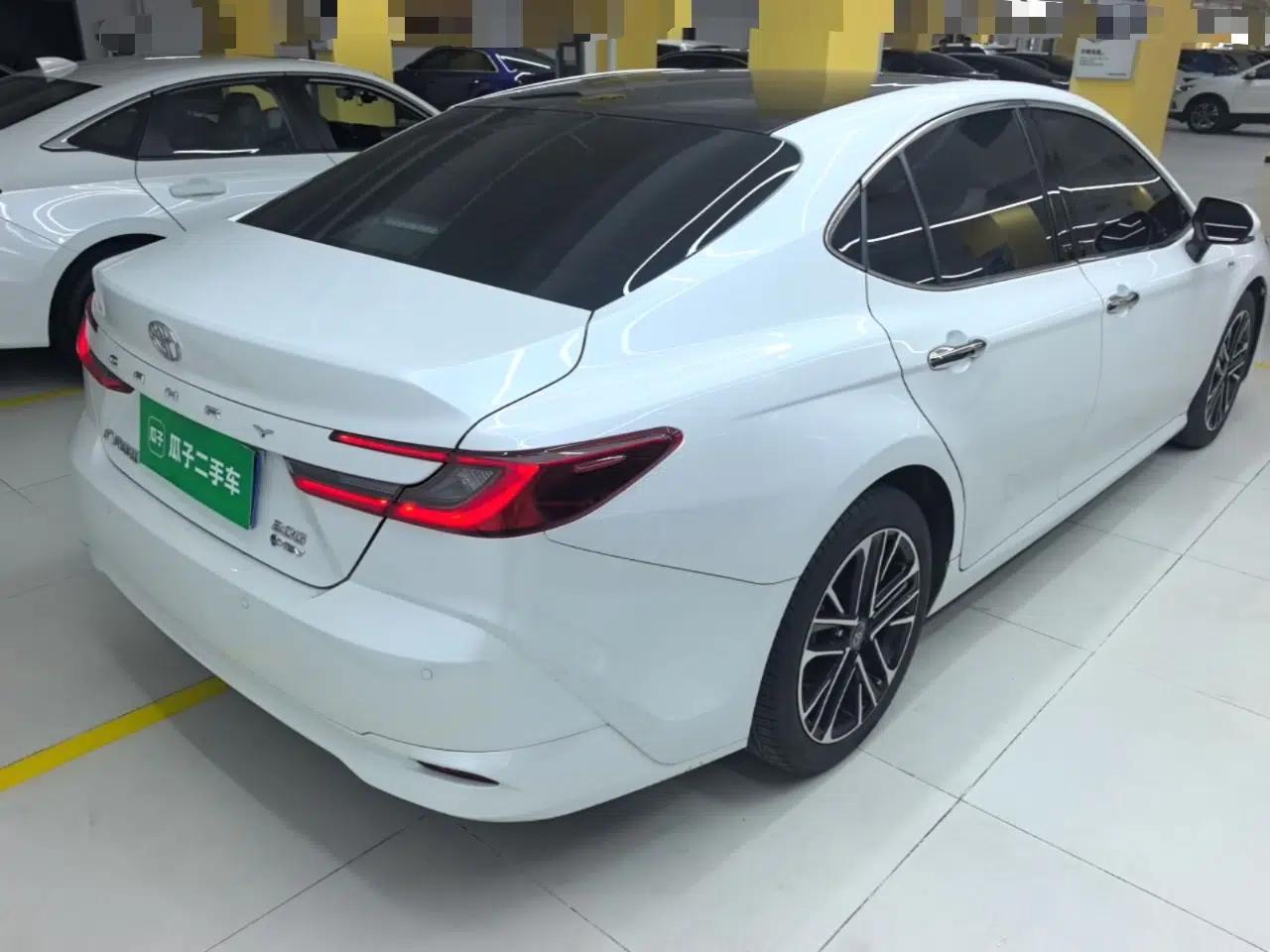 Toyota Camry 2024 Dual-Motor 2.0 HG Premium Edition — миниатюра 6