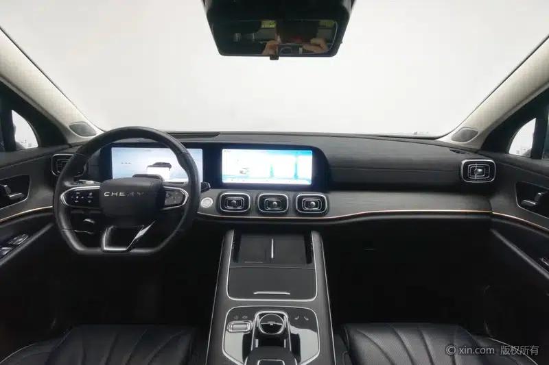 Chery Tiggo 9 2023 2.0T DCT 2WD Premium Edition 5-seater — миниатюра 12