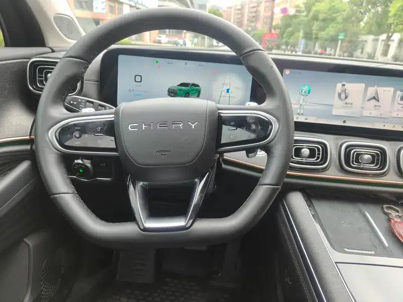 Chery Tiggo 9 2023 2.0T DCT 2WD Luxury Edition 5-seater — миниатюра 12