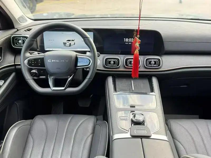Chery Tiggo 9 2023 2.0T AT AWD Ultimate Edition 7-seater — миниатюра 6
