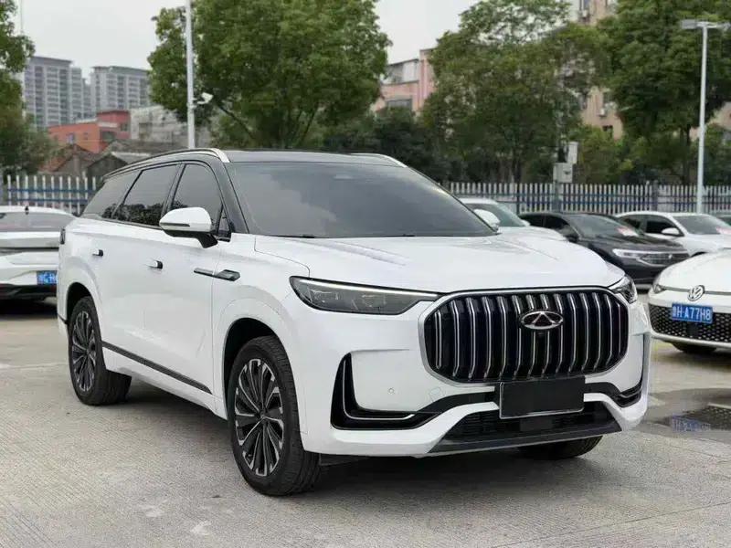 Chery Tiggo 9 2023 2.0T DCT 2WD Luxury Edition 7-Seater — миниатюра 3