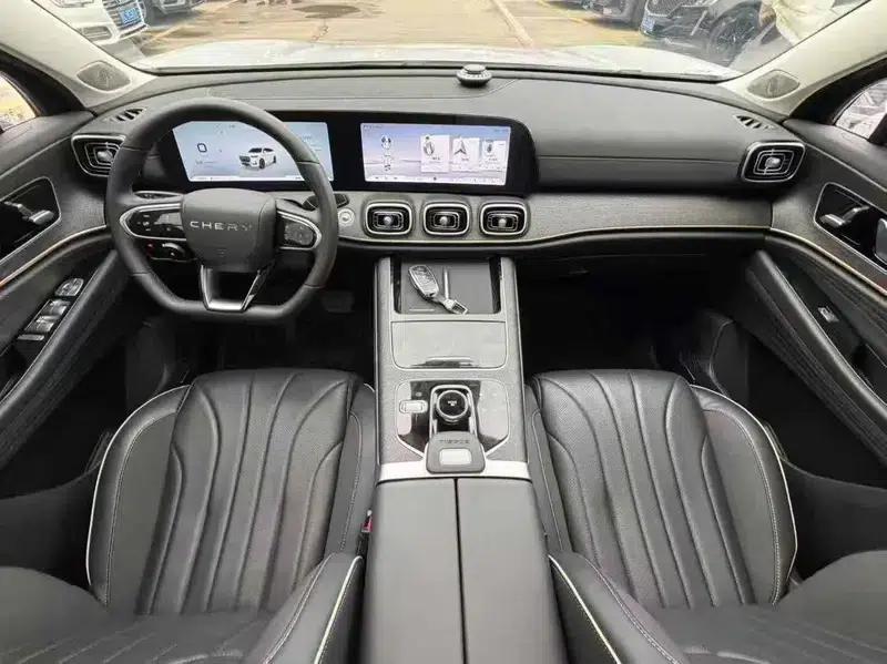 Chery Tiggo 9 2023 2.0T DCT 2WD Luxury Edition 7-Seater — миниатюра 7
