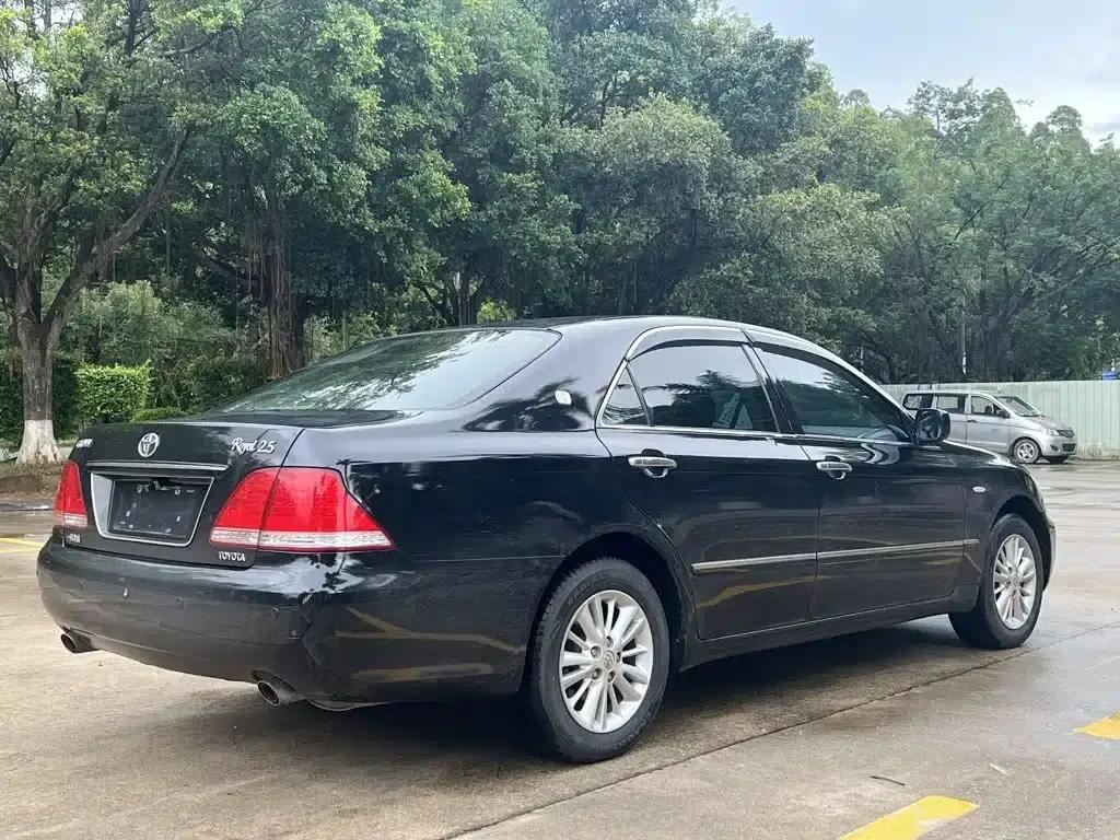 Crown 2007 2.5L Royal Leather Edition — миниатюра 7