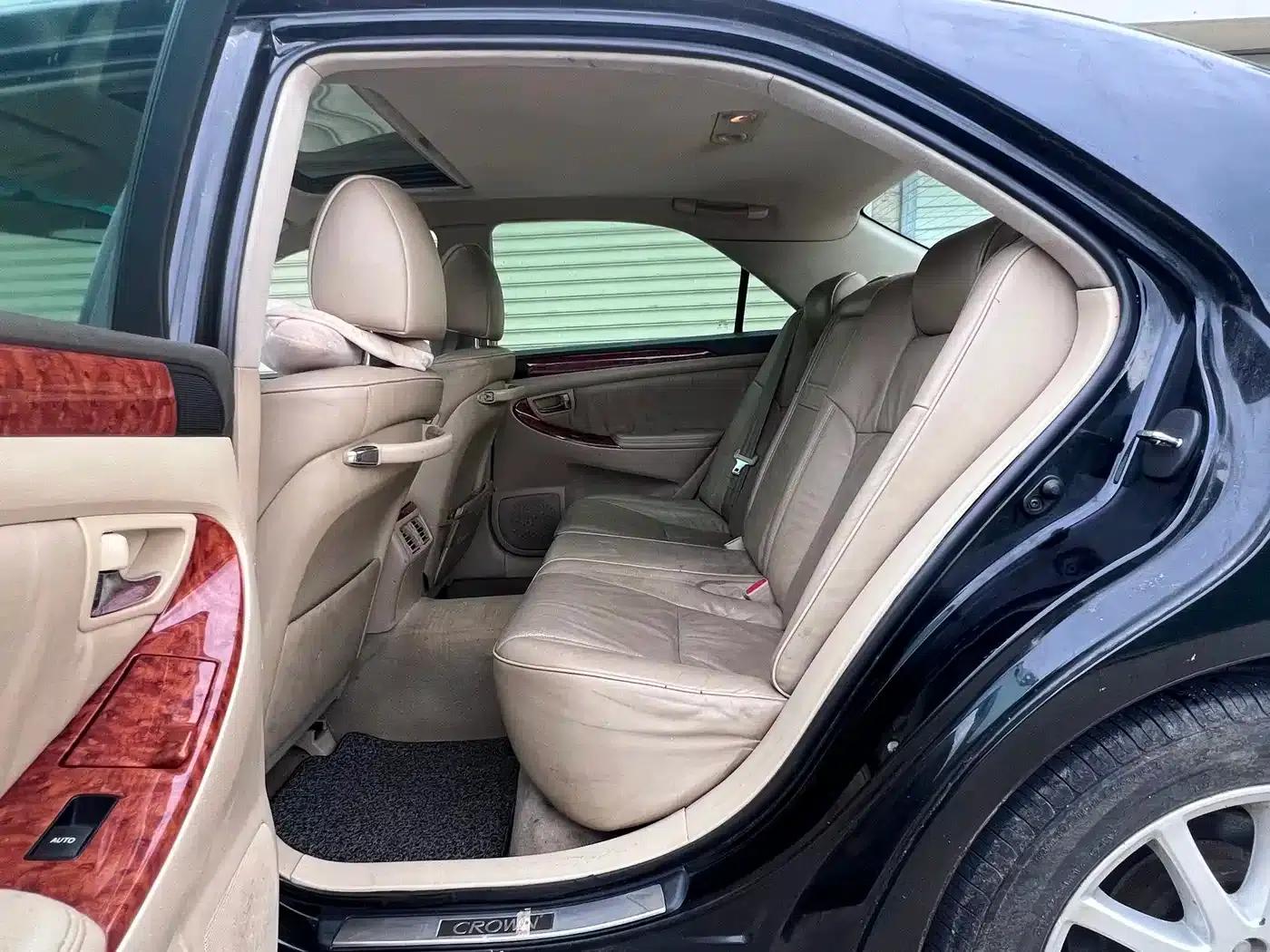 Crown 2005 3.0L Royal Saloon — миниатюра 12