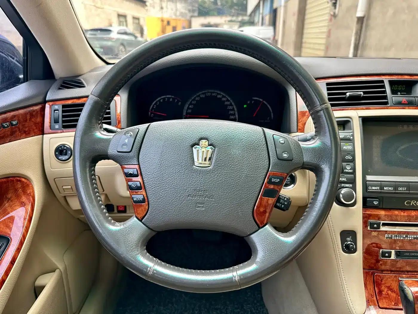 Crown 2005 3.0L Royal — миниатюра 12