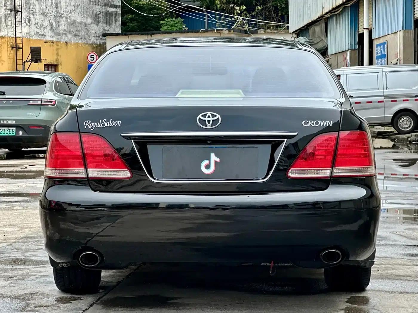 Crown 2005 3.0L Royal — миниатюра 4