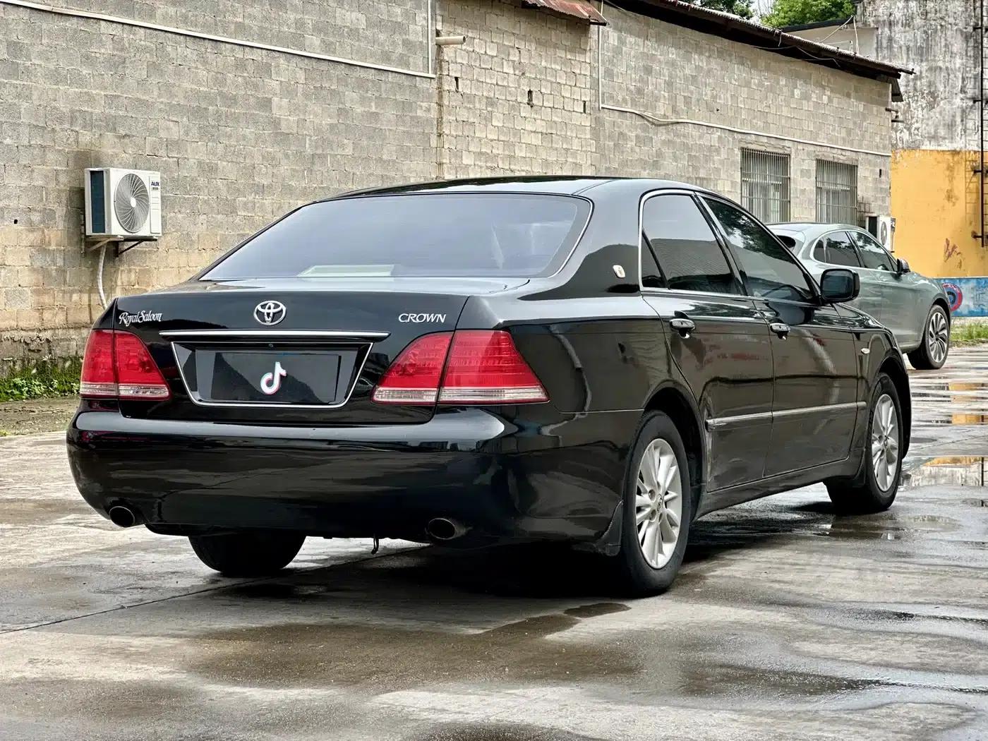 Crown 2005 3.0L Royal — миниатюра 6
