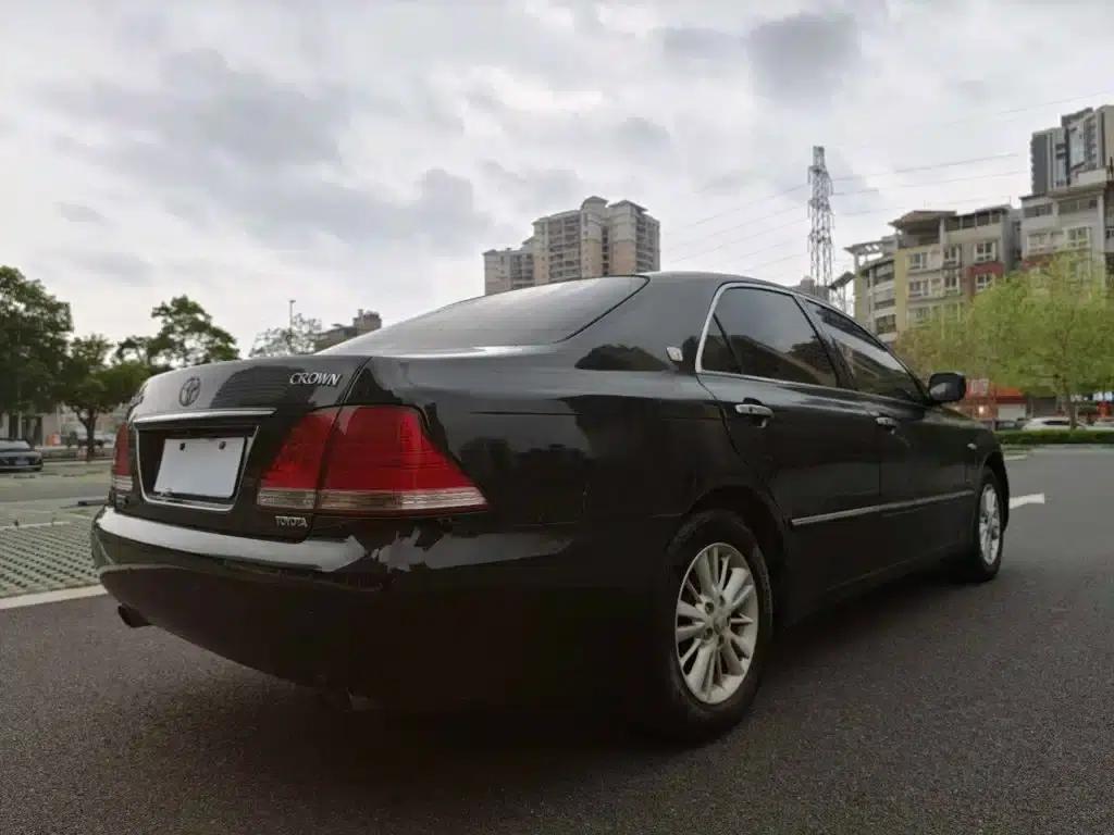 Crown 2005 3.0L Royal — миниатюра 7