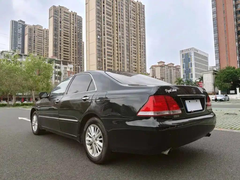 Crown 2005 3.0L Royal — миниатюра 9